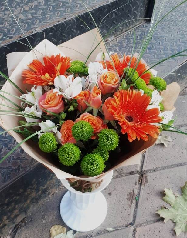 Букет цветов из: Герберы, Хризантемы, Альстромерии и Розы в Радченко