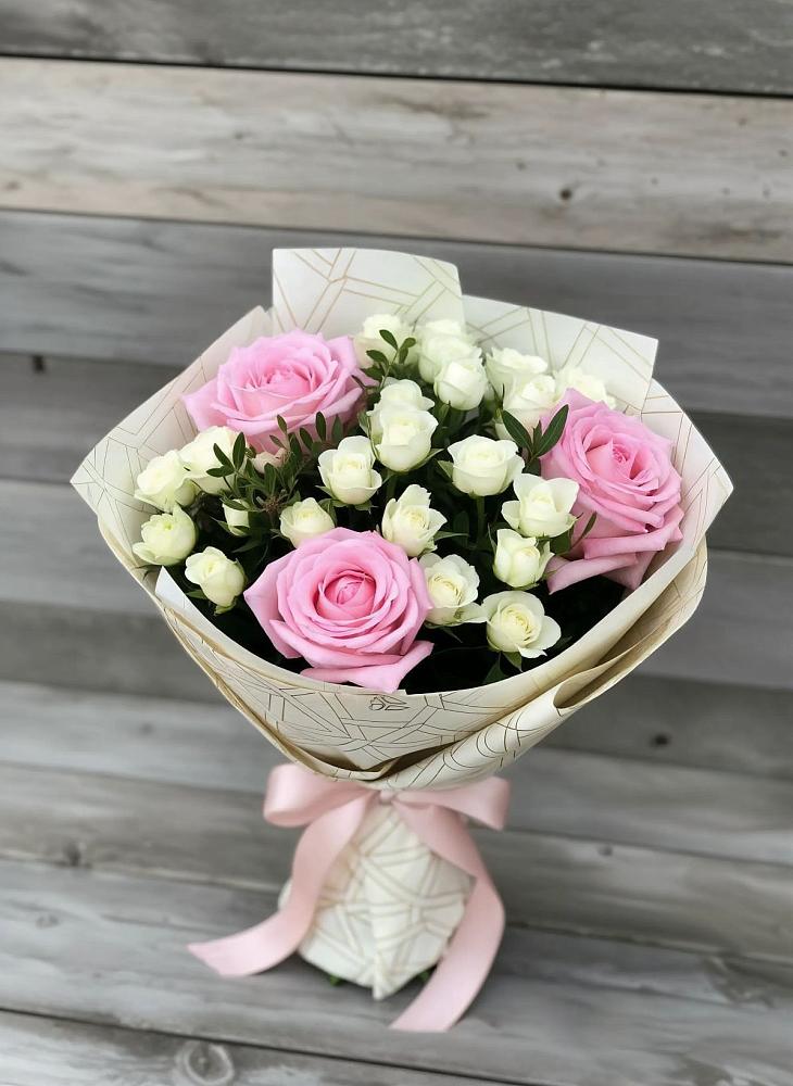 Букет цветов из: Розы в Радченко