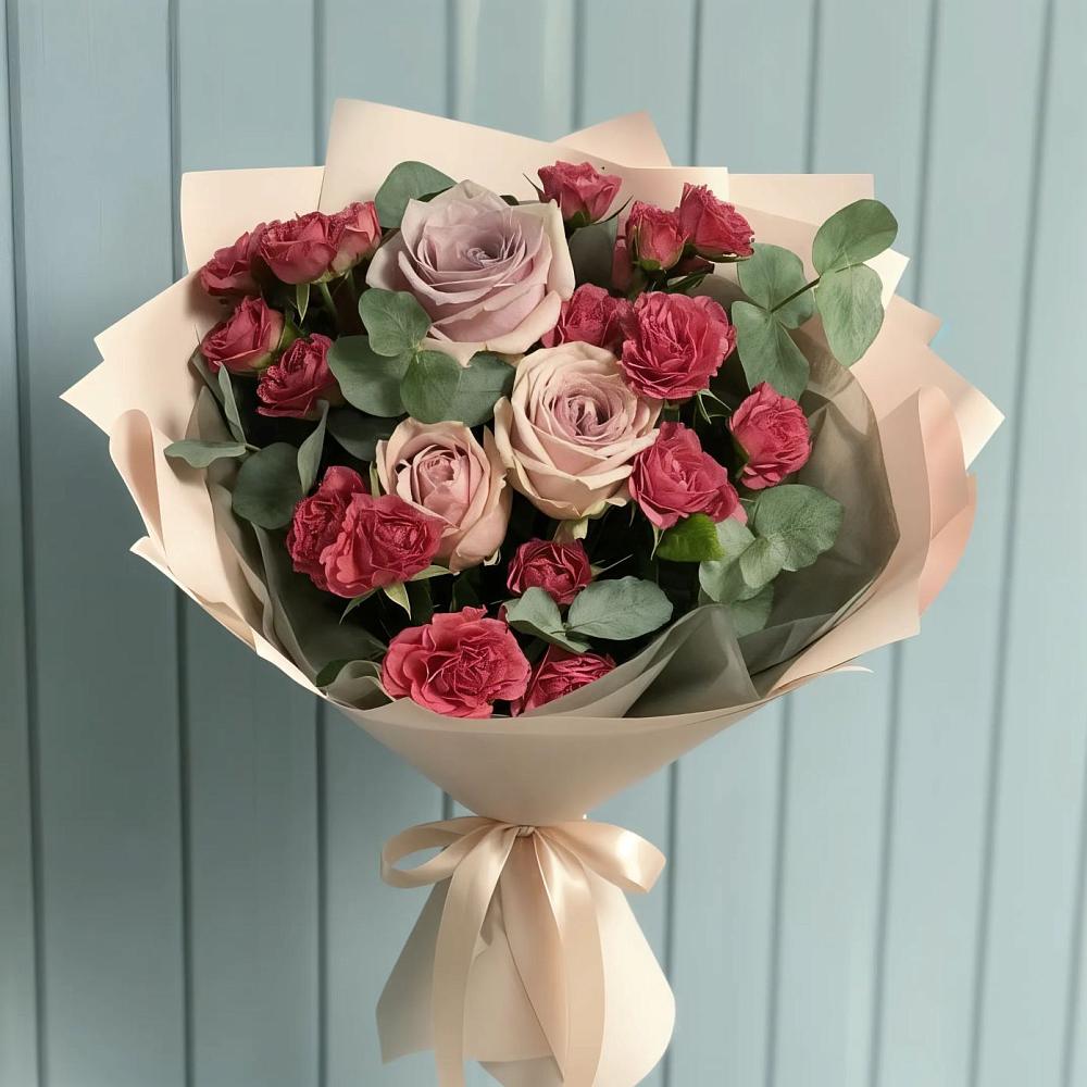Букет цветов из: Гвоздики и Розы в Радченко