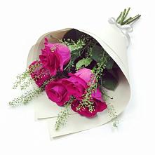 Букет цветов из:  Розы в Радченко