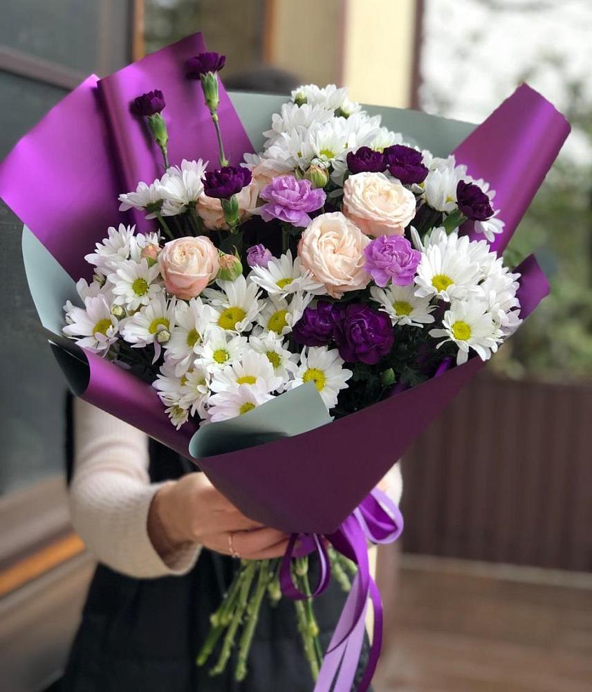 Букет цветов из: Хризантемы, Гвоздики и Розы в Радченко