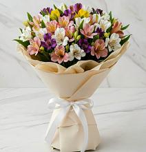 Букет цветов из:  Альстромерии в Радченко