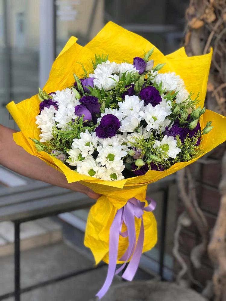 Букет цветов из: Ирисы, Хризантемы и Ромашки в Радченко