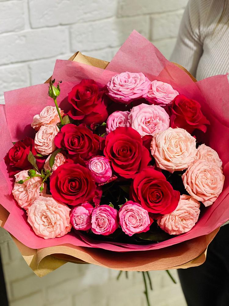 Букет цветов из: Розы в Радченко