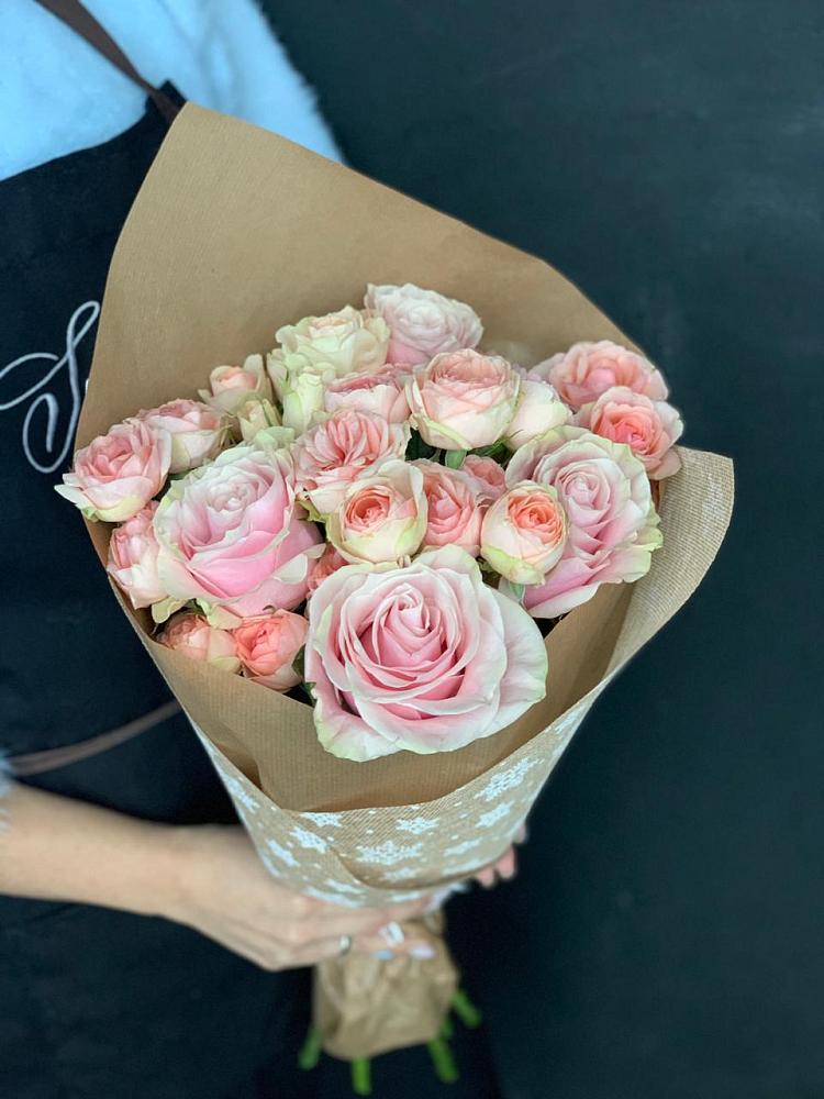 Букет цветов из: Хризантемы и Розы в Радченко