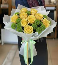 Букет цветов из:  Хризантемы и Розы в Радченко