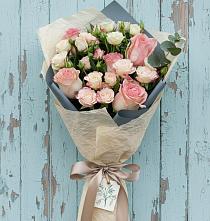 Букет цветов из:  Розы в Радченко