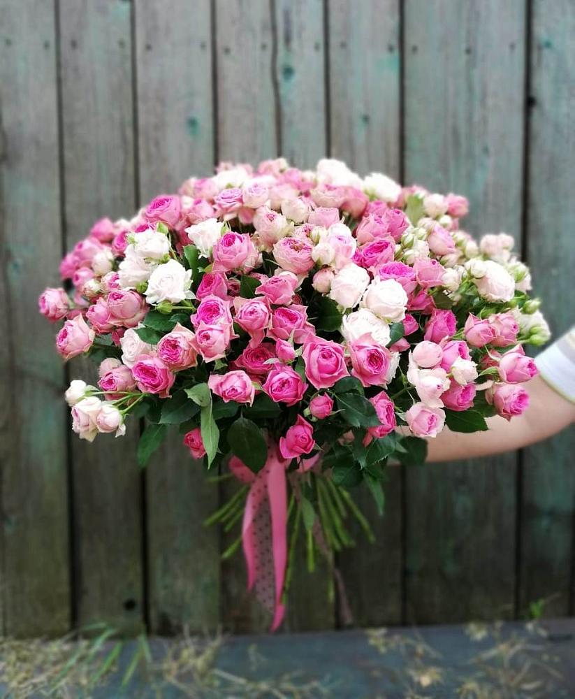 Букет Розовые кустовые розы Натали и Лав Лидия в Радченко