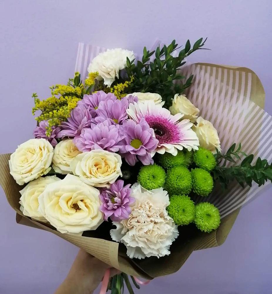 Букет цветов из: Хризантемы, Розы, Гвоздики и Герберы в Радченко