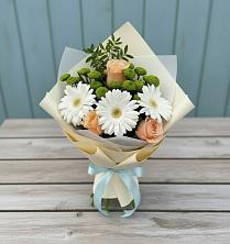 Букет цветов из:  Герберы, Розы и Хризантемы в Радченко