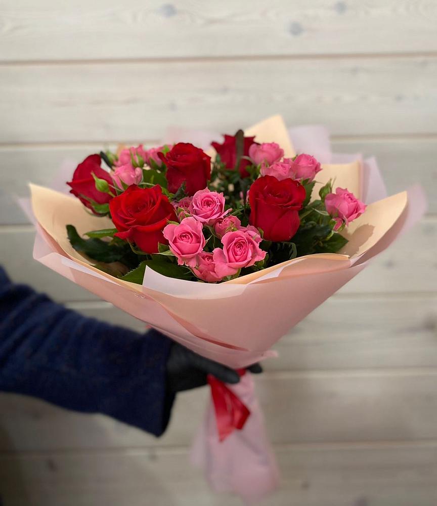 Букет цветов из: Розы в Радченко