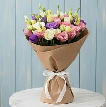 Букет цветов из:  Лизиантусы в Радченко