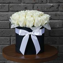 Цветочная композиция из Розы в шляпной коробке #REPLACE_PRED# Радченко